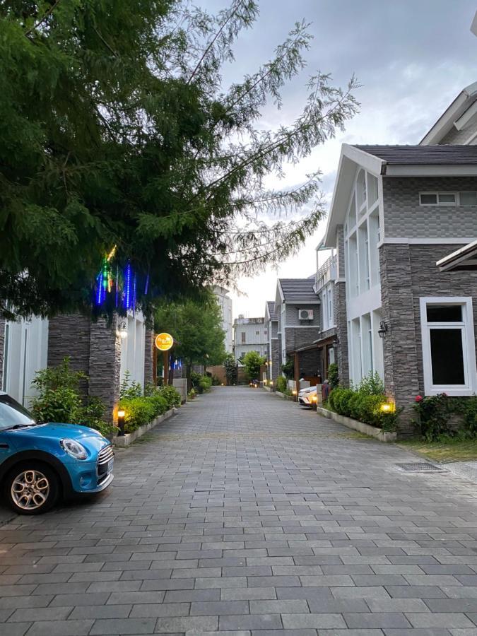 北歐小宅-市區電梯民宿附停車位 Hualien City Exterior photo